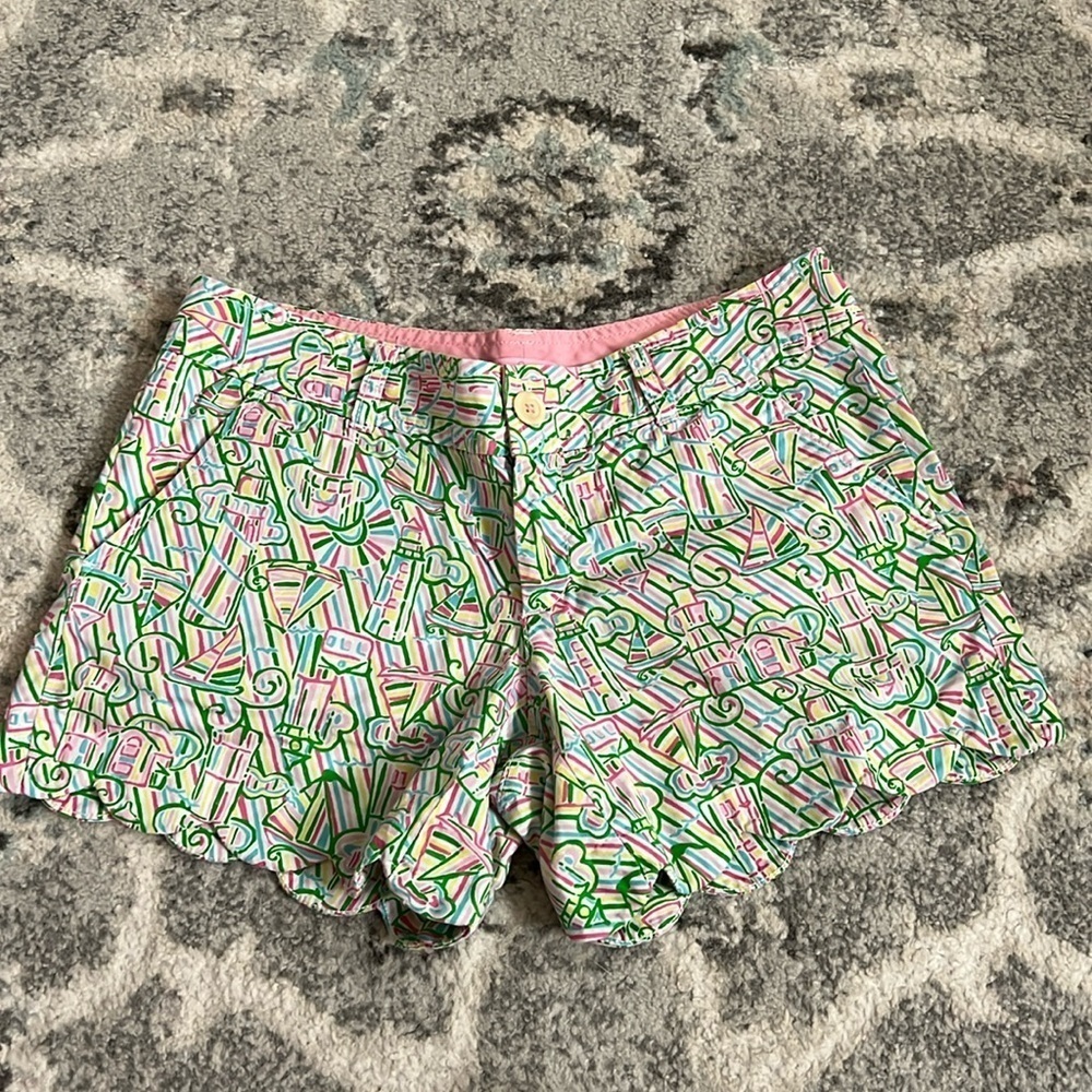Lilly Pulitzer Scallop Shorts